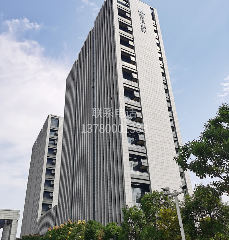 杭州國(guó)機(jī)集團(tuán)外墻玻璃更換